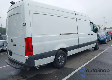 2021 Mercedes-Benz Sprinter 2500 High Roof I4 from USA, damaged, VIN W1W40CHYXMT053181